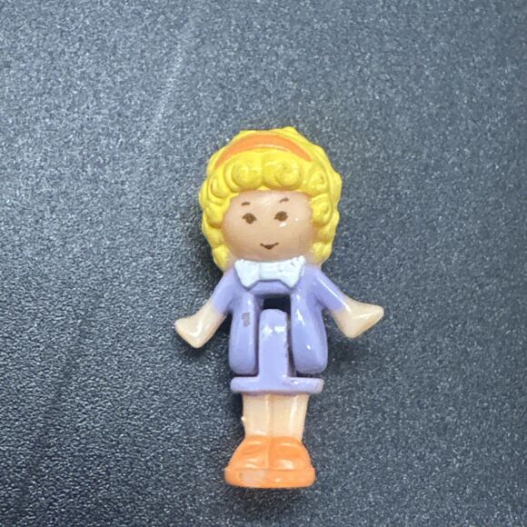 Polly Pocket Vtg 1992 Bluebird Toys Burger Bar Fast Food Restaurant~Complete Set - Picture 6 of 7